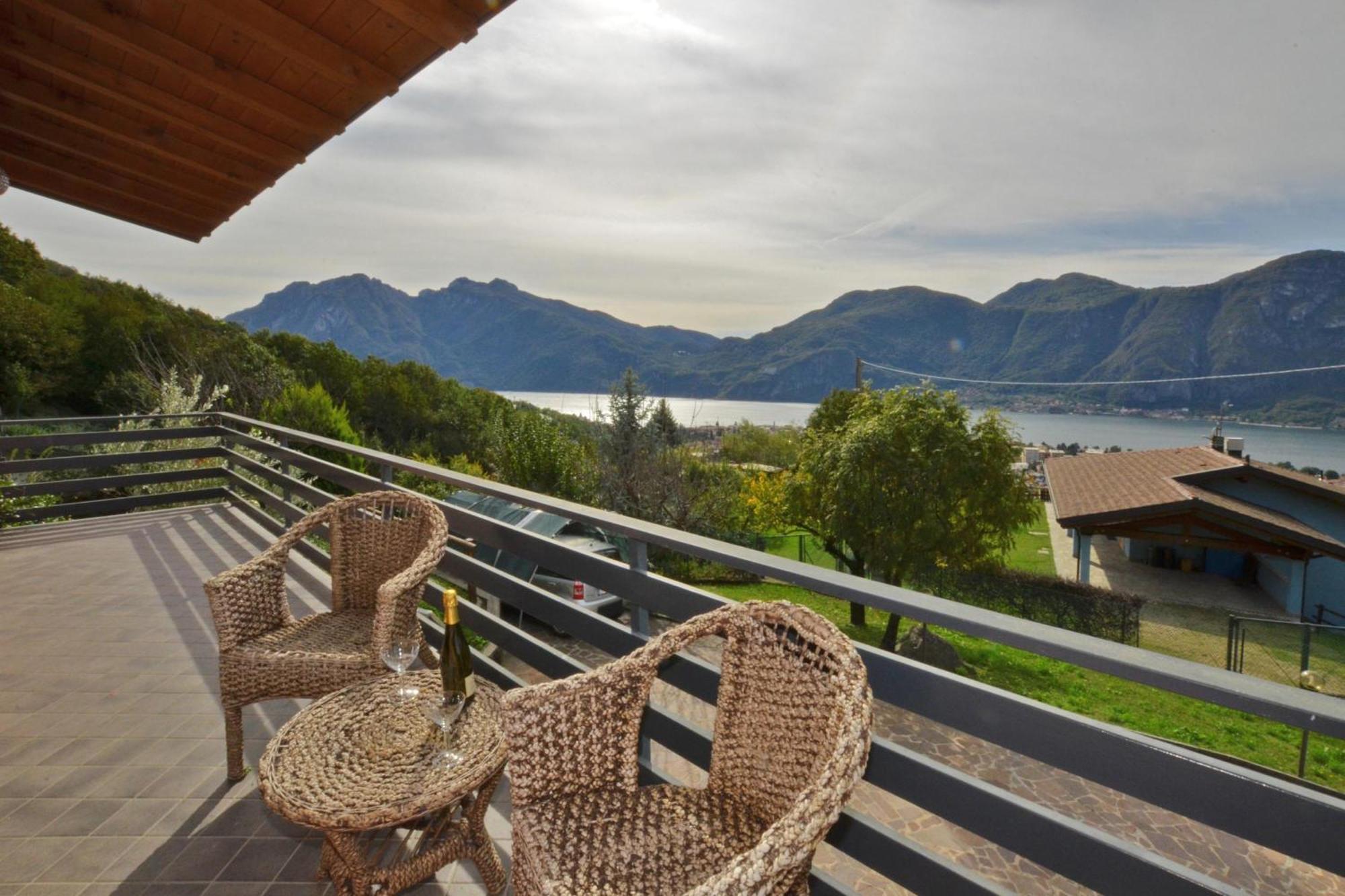 Casa Virginia Villa Mandello del Lario Eksteriør billede