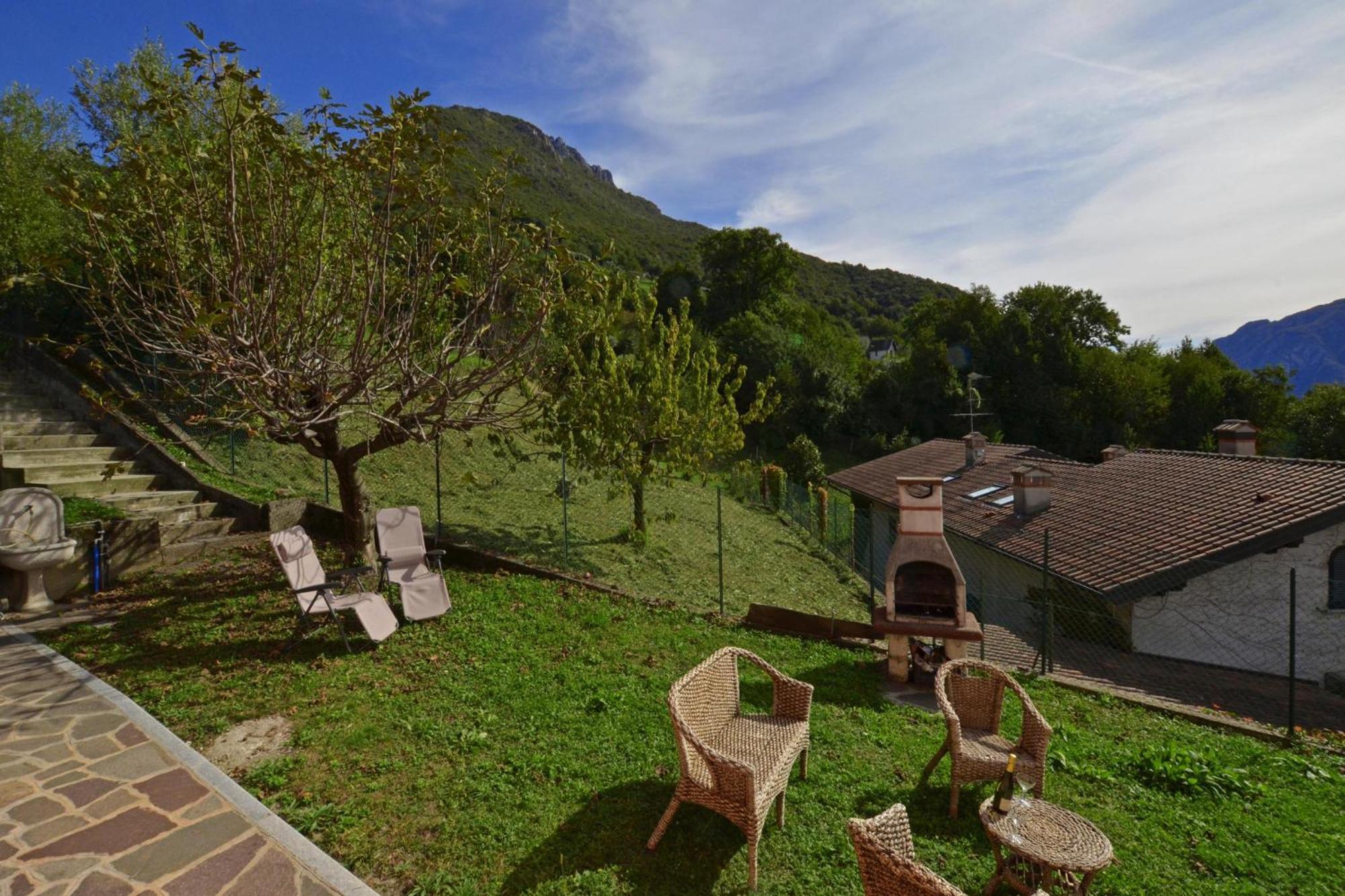 Casa Virginia Villa Mandello del Lario Eksteriør billede